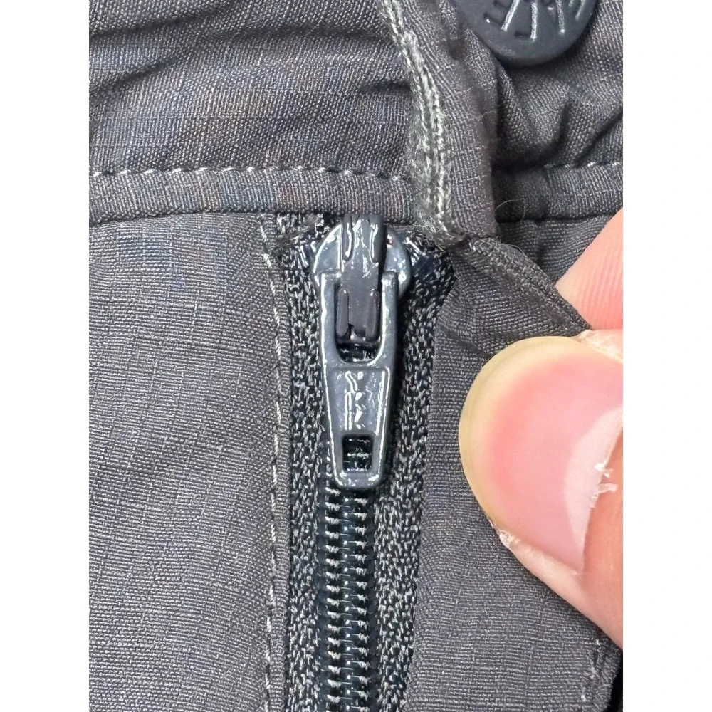 The North Face Mens Grey Hiking Cargo Pants Ripstop Stretch‎ T338/T738 35x30